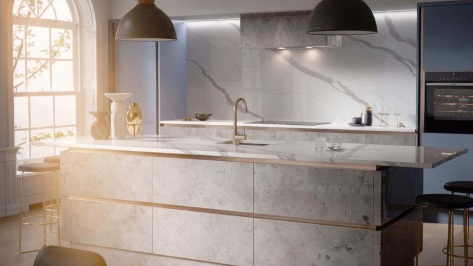 Stoneware-clad kitchen with island, integrated sink, induction hob, hood and oven