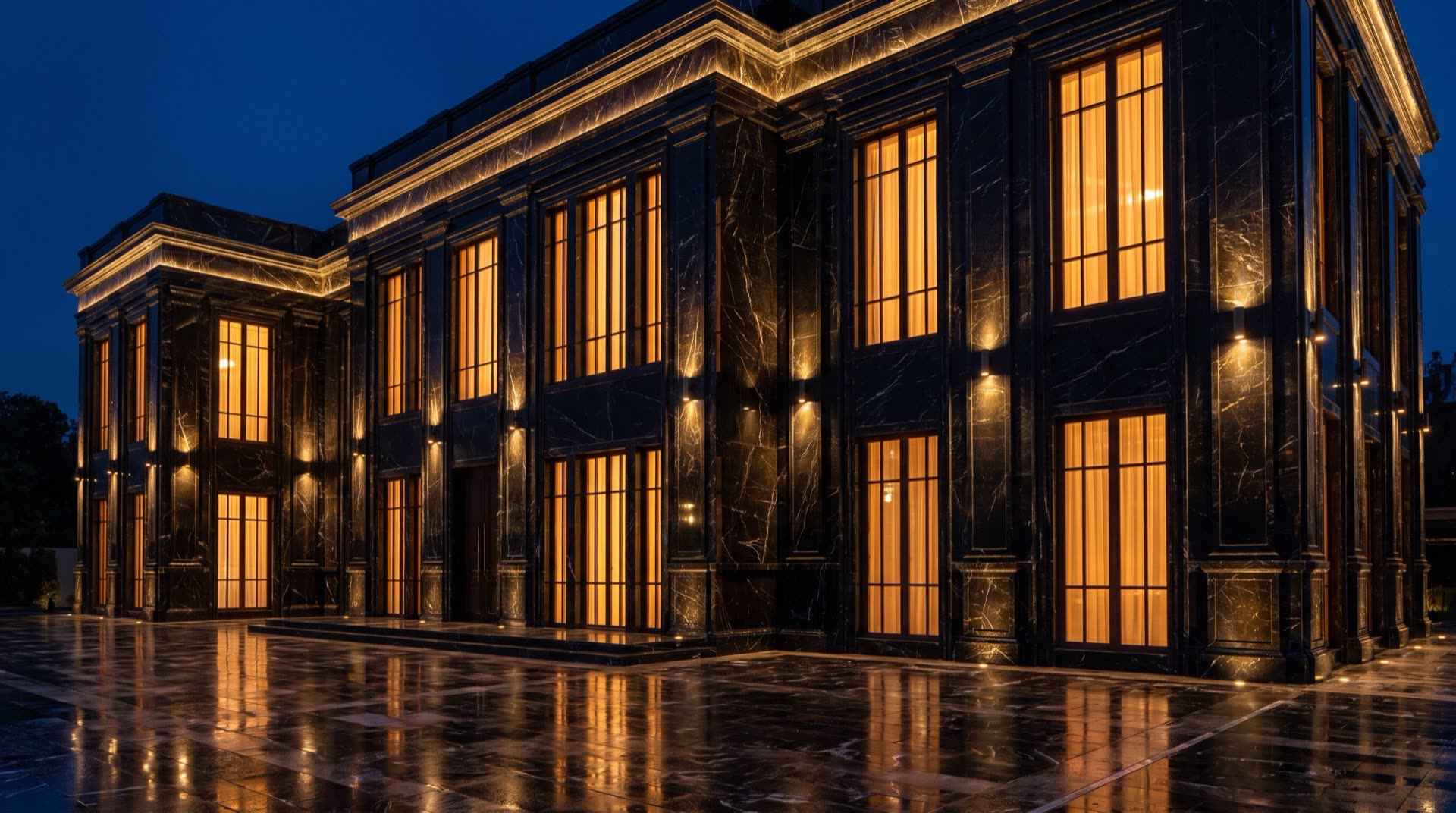 Visione di progetto: palazzo interamente rivestito di marmo Noir D&eacute;sir nella notte, le finestre d&rsquo;ambra accese e la pietra che si riflette sul piazzale bagnato