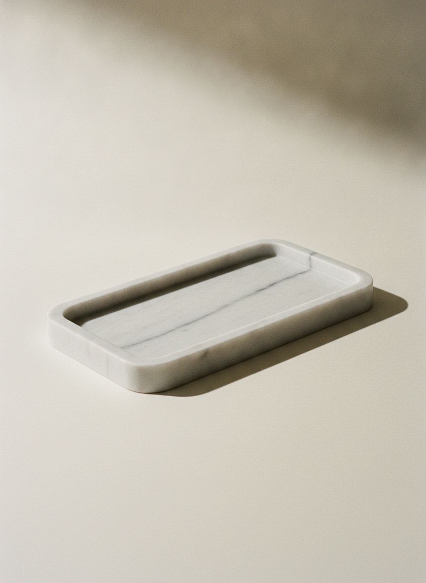 Vassoio Sponda in marmo bianco di Carrara